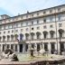 Scuola, il Cdm approva il decreto: tetto agli stranieri e stop a burqa e niqab