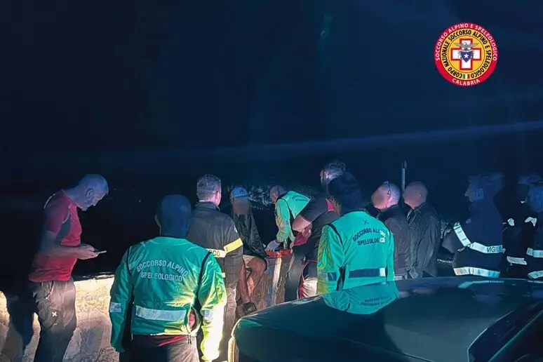 Escursionista disperso sul Pollino, salvato nella notte grazie a un drone