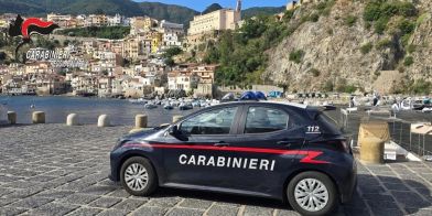 Scilla, turista brasiliana denuncia una violenza sessuale: arrestato un uomo