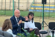 Adolescenti, scuola e famiglie: a Crotone il confronto sulle nuove fragilit&agrave;