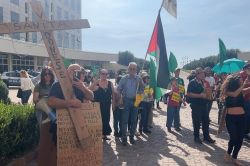 Eolico in Calabria, protesta alla Cittadella: &laquo;Difendiamo il territorio&raquo;