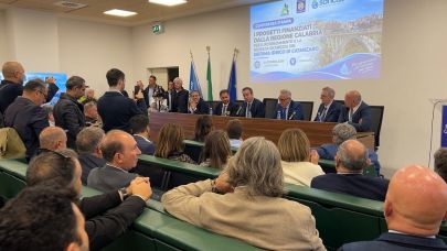 Catanzaro, 35 milioni per l&rsquo;acqua: tre interventi per ammodernare reti e impianti