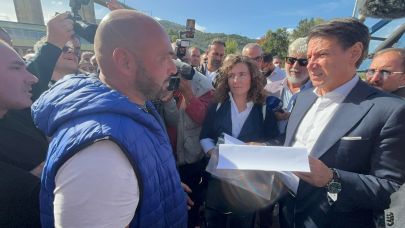 Giuseppe Conte in Calabria incontra autotrasportatori e agricoltori: &laquo;Sono qui per ascoltarvi&raquo;